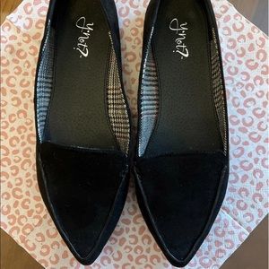 Black Suede Flats  🥿 8.5